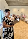 Výstava krojov počas leopoldovských hodov